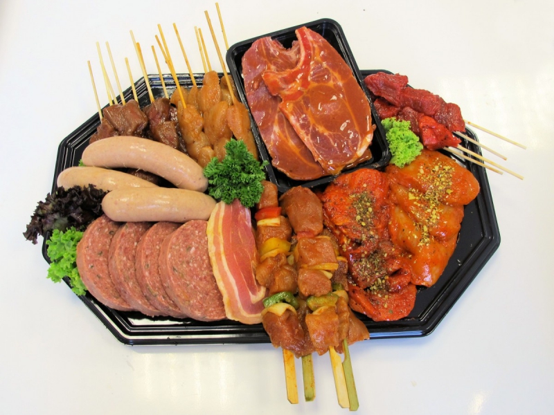 boucherie-BARJOLS-min_bbq_butcher_shop_supermarket_meal_party-766127